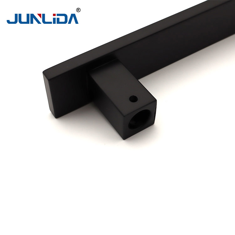 Dürli reňkli ygtybarly gapy tutawajy, bir taraply 1040mm çekiji tutawaç öndürijisi (5) .JPG