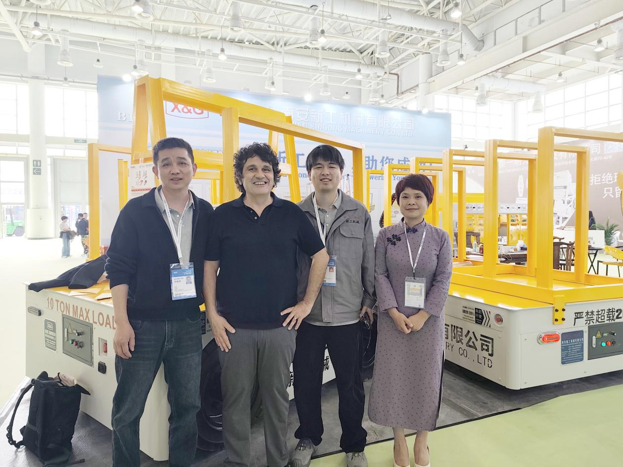 Xiamen is "Rocking" the World: Xigoo’s Battery Transfer Carts Dominate the 26th Xiamen Stone Fair