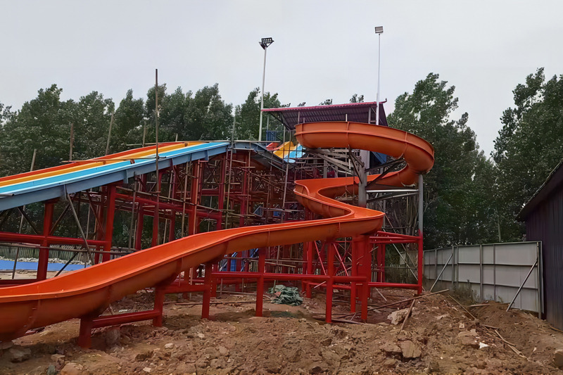 water-park-slides-(2)wd4