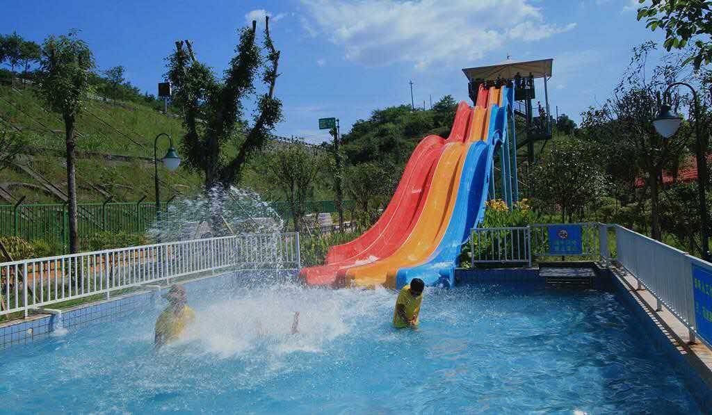 kids rainbow outdoor water play72j