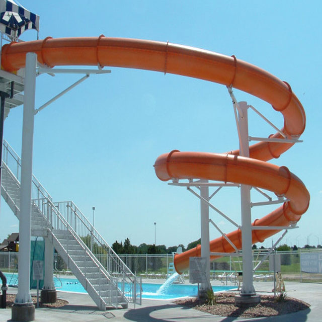 Équipement de parc aquatique à vendre à Tb