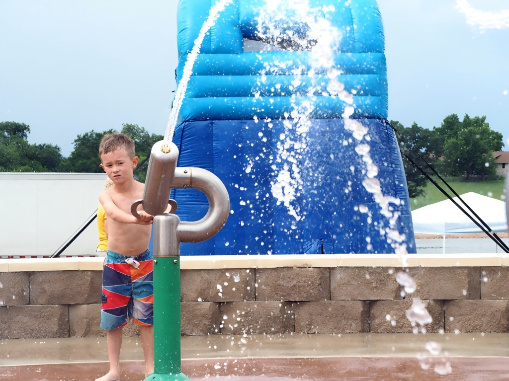 amusement park water gun