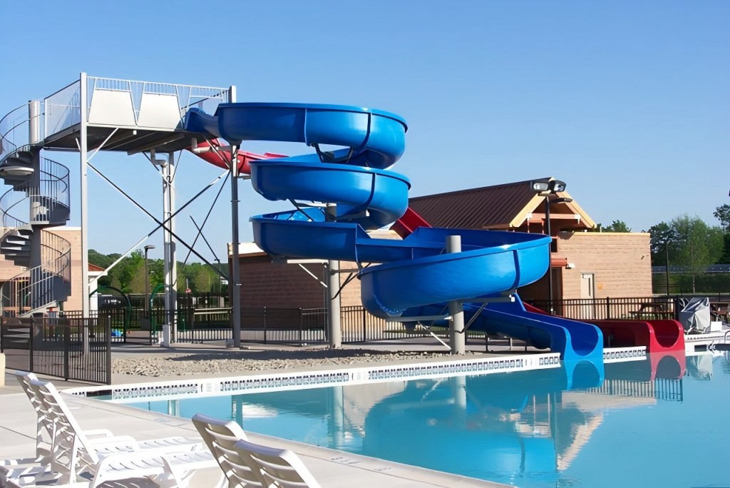 slide & splash water park