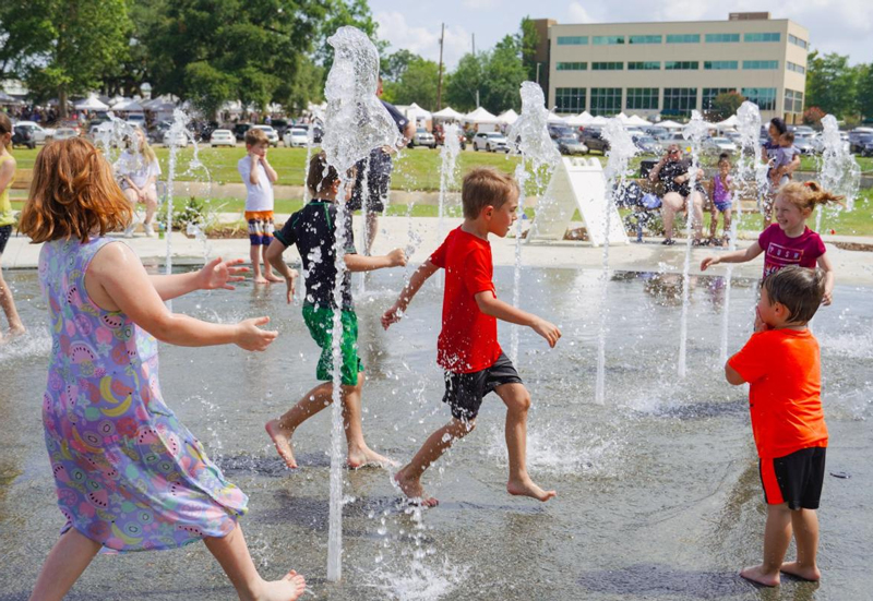 The ultimate guide to children's water play equipment: creating a splash pad paradise