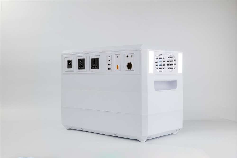 Portable outdoor mobile power lithium 2000W lithium ion battery pack mobile power white detail (10)gfp