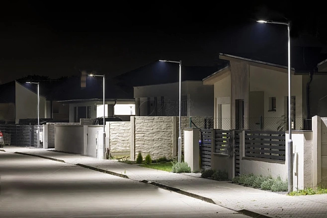 Der neue elektrische Lampenschirm wird auf den F0164t übertragen