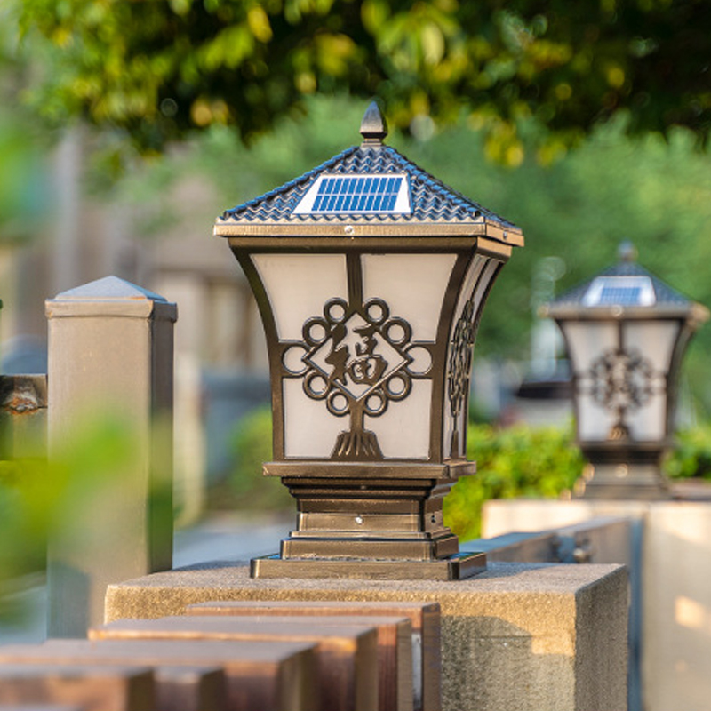 Neue chinesische spitzen Fliesenabdeckung Farbe Knoten Türpfosten Wand wasserdichte Outdoor Solar Säulenlampe (2).jpg