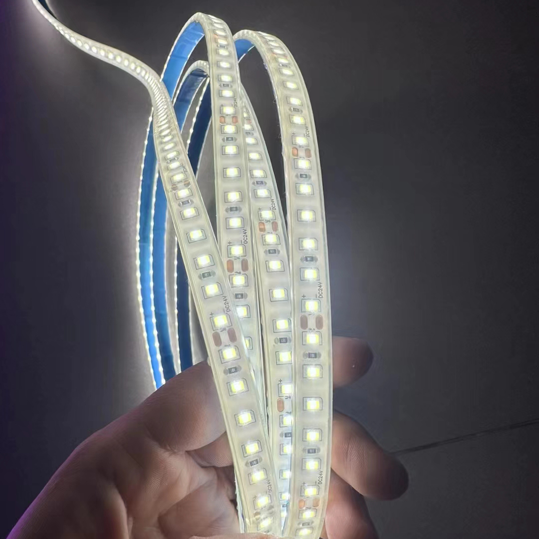 Solid Core Wrapped Rubber Square High Transparency Low Voltage Underwater Light Strip (8) .jpg