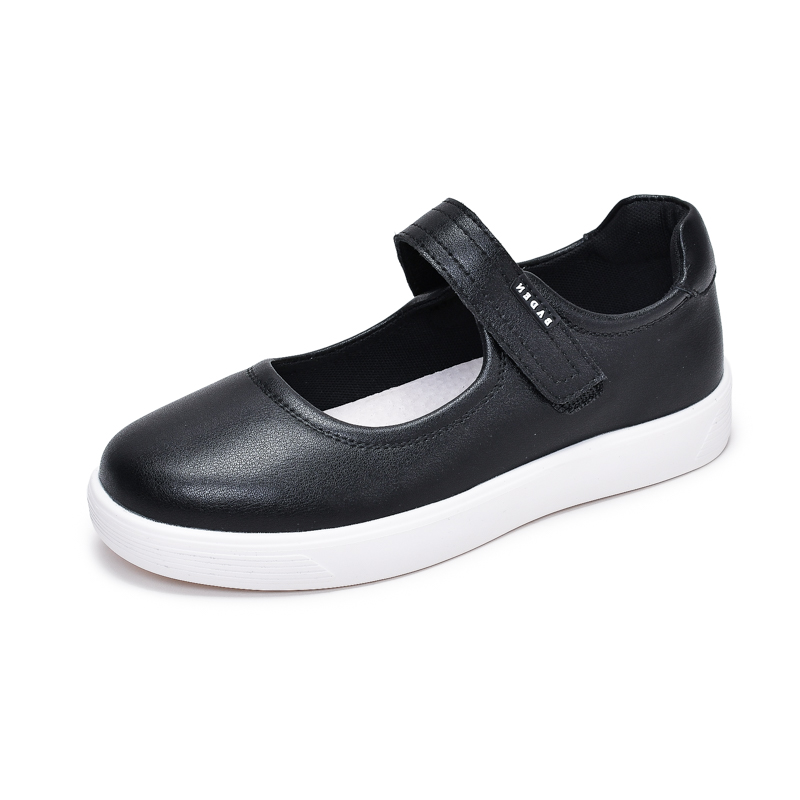 New black leather shoes enhance girly style