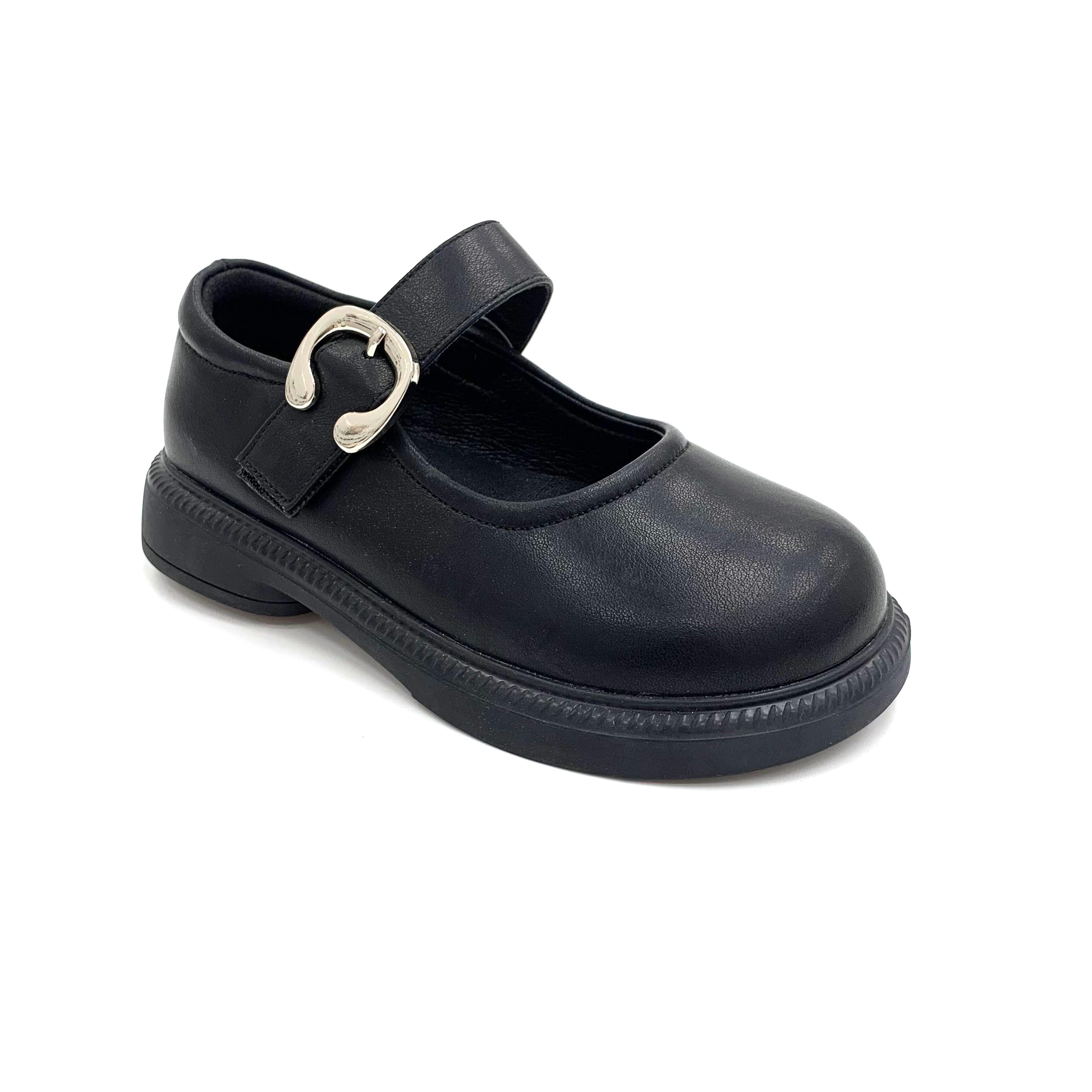 The versatile schoolgirl leather shoes: yo...