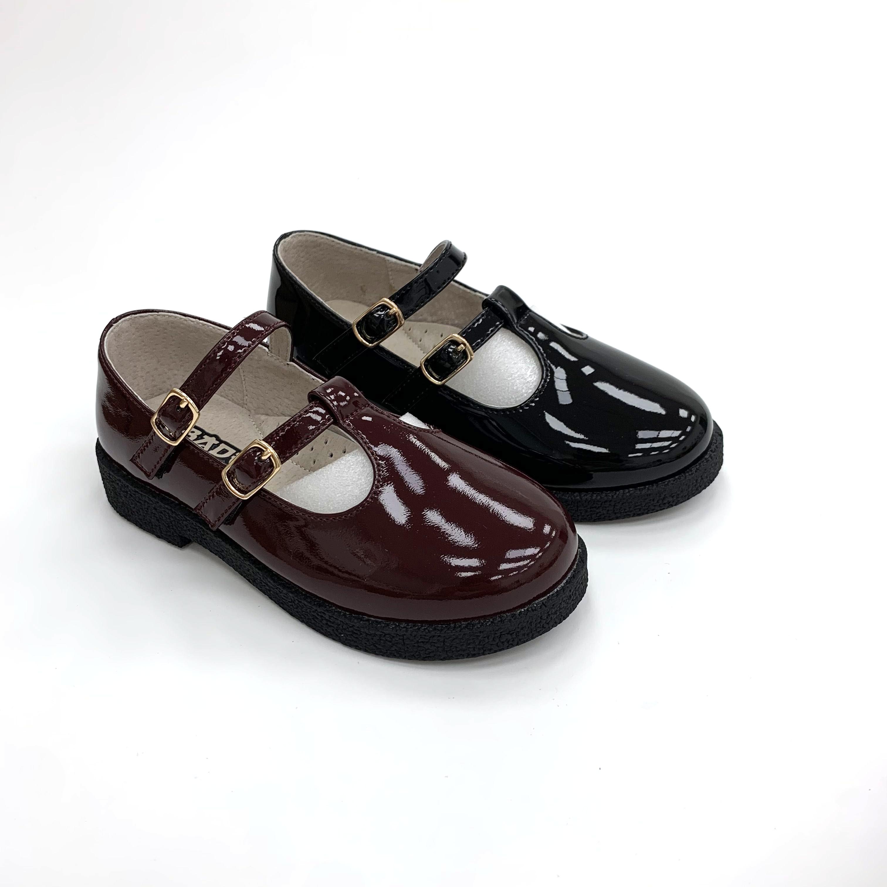 Stylish Leather Shoes for Trendy Girls