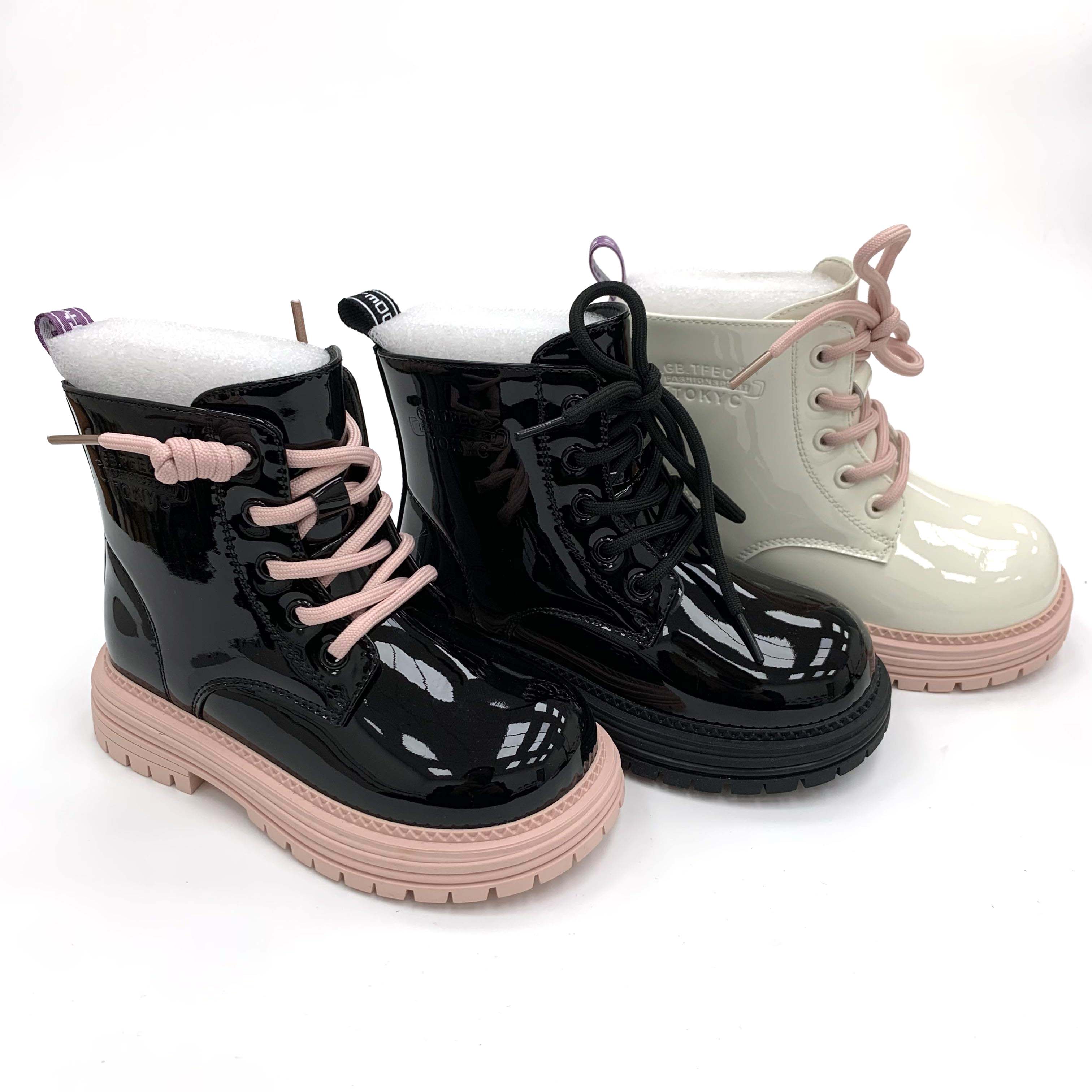 Royal Princess Boots: Stylish & Comfortable