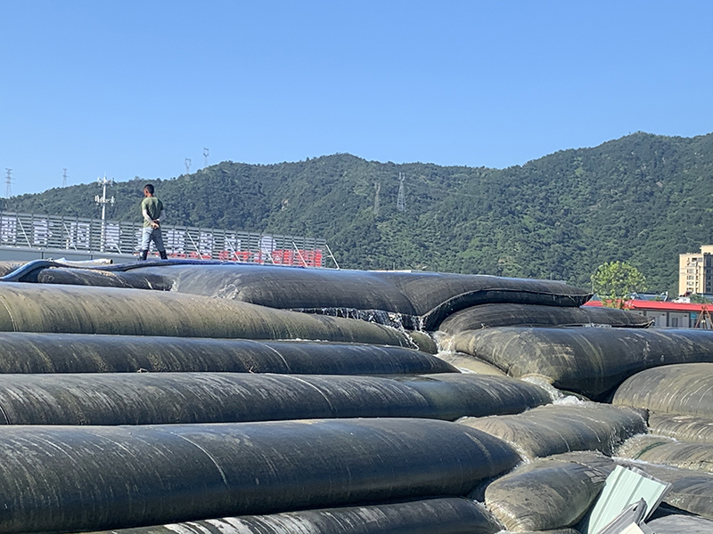 geotube site (2)