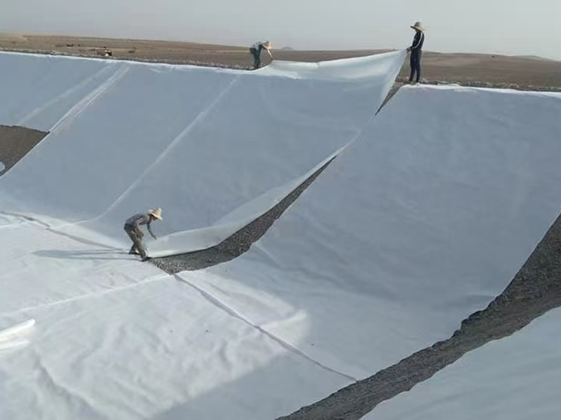 Нетканый геотекстиль