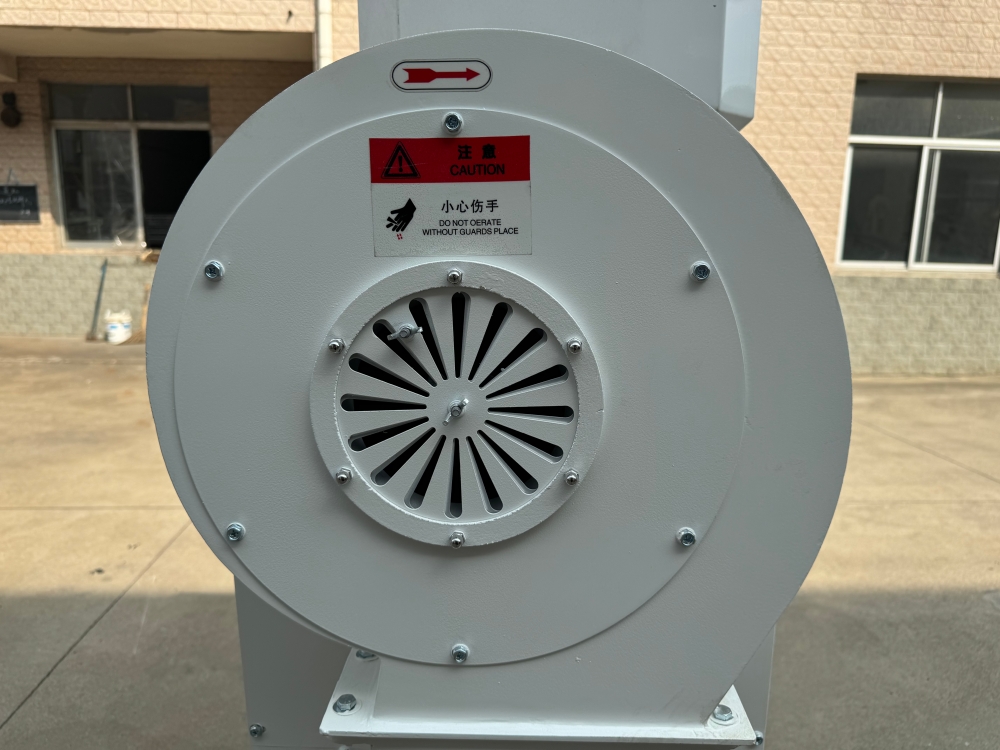 Product Features (6)p26