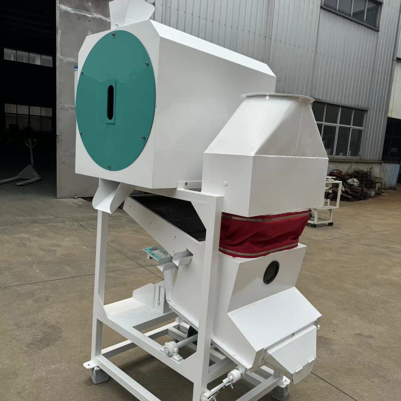 Stone removal machinecm8