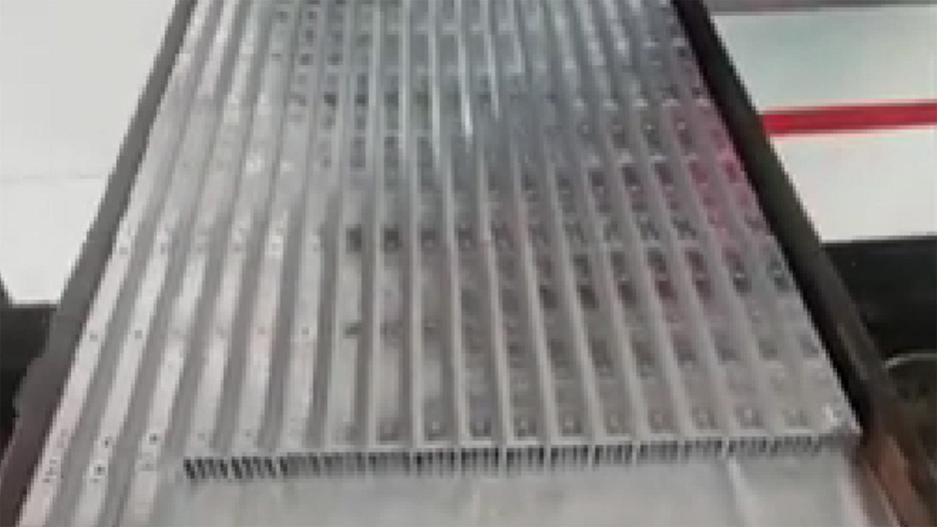 What machining done to make qualified aluminum heat sinks?