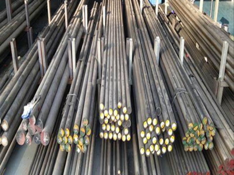 Tiges en acier au carbone 8z9w