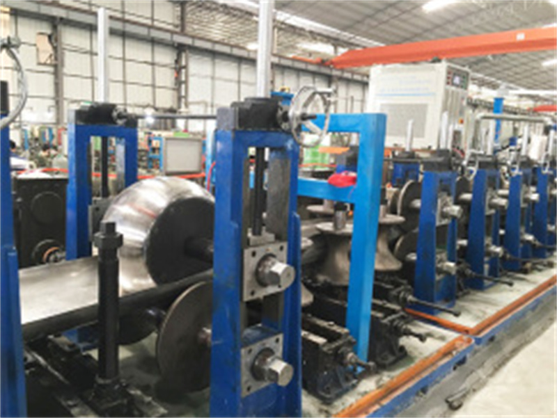 Forming machine6kt