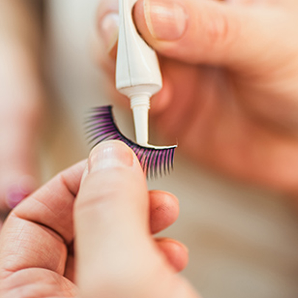 Global False Eyelash Market Continues to Expand, Technological Innovation and Brands Going Overseas Become Industry Highlights