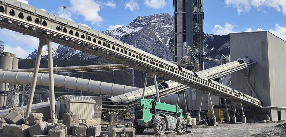 Improving Wear Resistance in Cement HPGR Rollers with TIC Bar Insertsecu