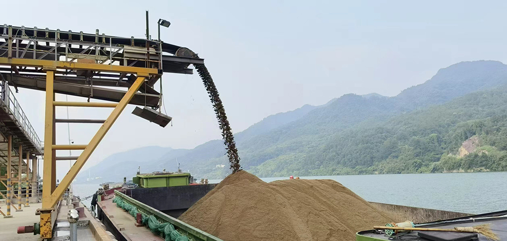 Optimized Alloy Composition Boosts Durability in Aggregate Productionn7o