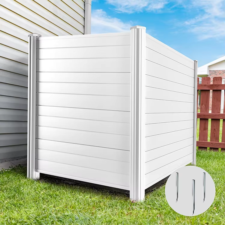 Give your outdoor space a new look: the Privacy Screen, which not only shields the air conditioner and bins, Is the highlight of your patio!