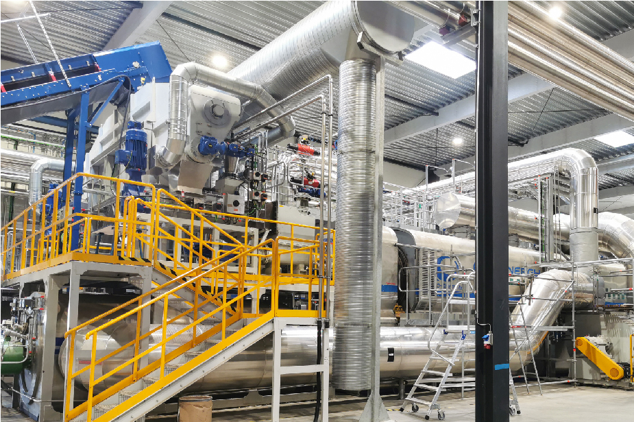 Niutech - Waste Plastic Pyrolysis Oil Refining Resourcefulness Production Line