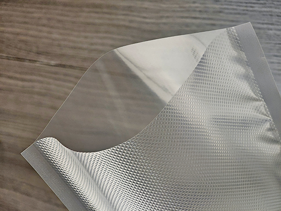 Diamonds pattern vacuum sealer bags