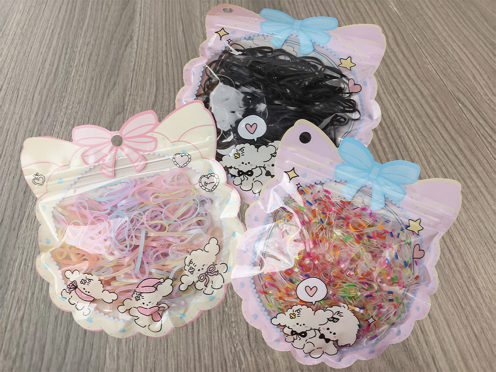 Headwear accessory packaging bag