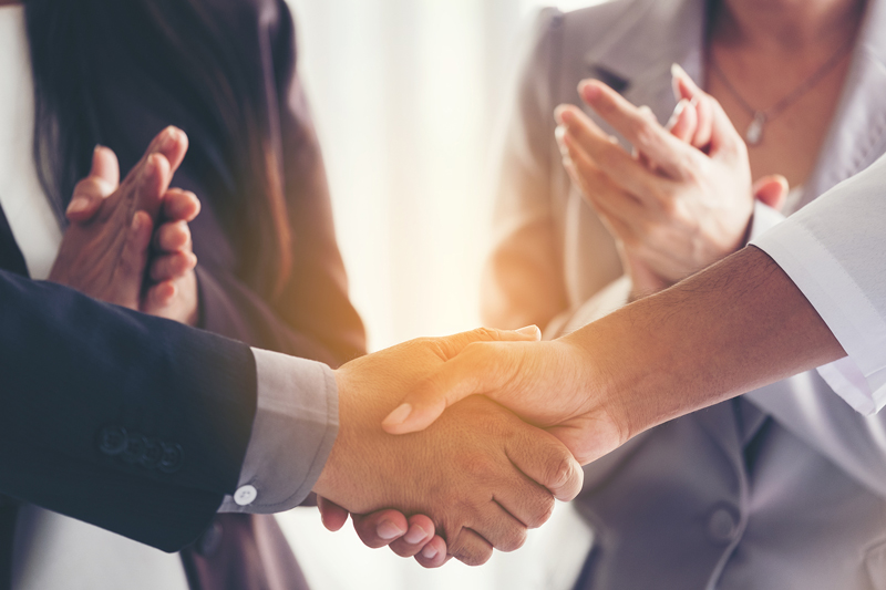 تیم تجاری2 کیلومتر در ساعت
