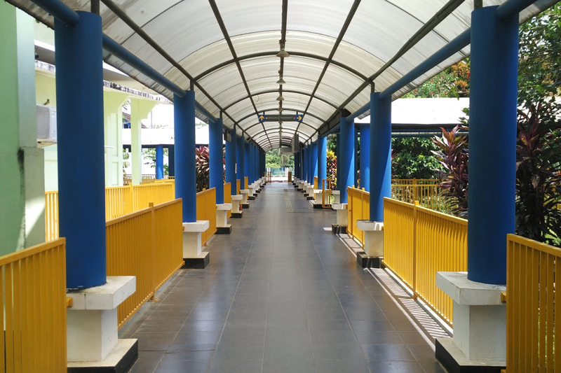 Outdoor-corridorj6h