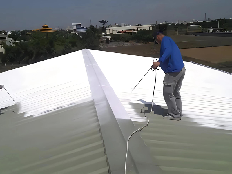 Detail of the construction process of thermal insulation coating