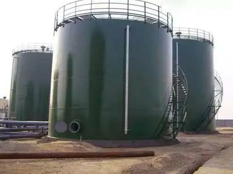 Innovative application of sprayed polyurea ST-P211  on the inner wall of stainless steel