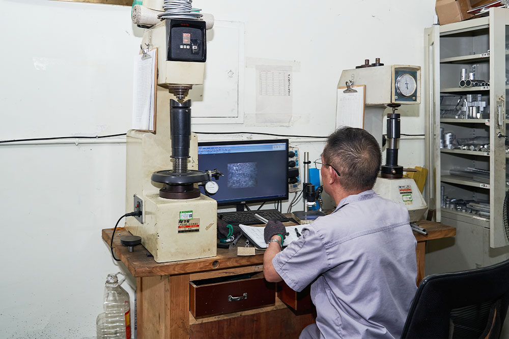 Experimental equipment 5