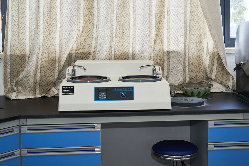 Experimental equipment 4