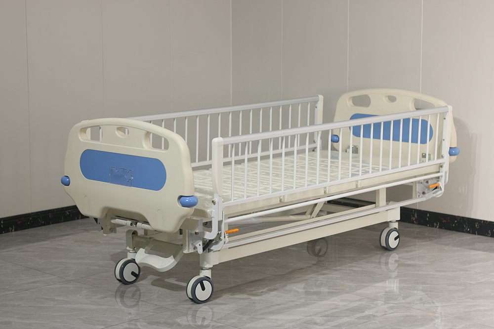 Manual two cranks hospital bed HR-S08-1