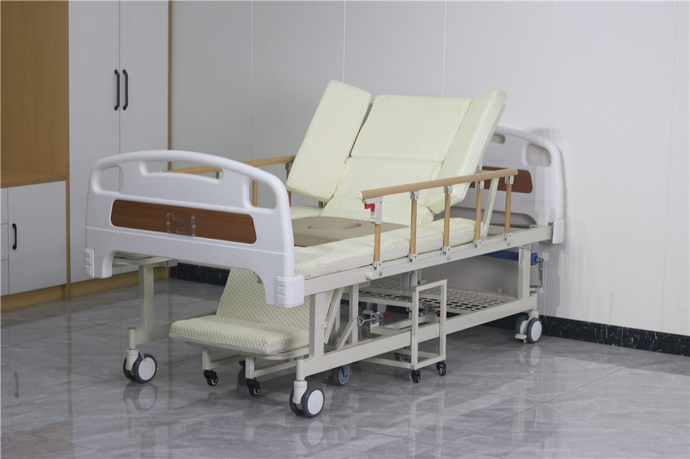 Wheelchair care bed: multifunctional and thoughtful care
