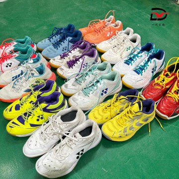 S27-1 Wholesale used brand badminton shoes for men