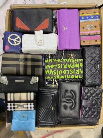A10 used wallet brand
