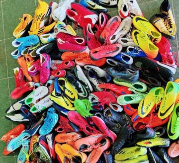 S25 international soccer shoes MEN