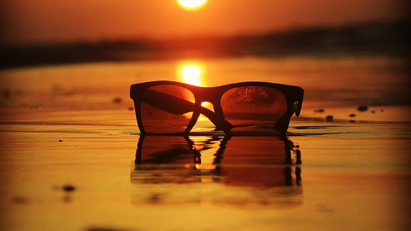 Photochromic Lenses: 3 Hidden Rules You Must Know Before Buying
