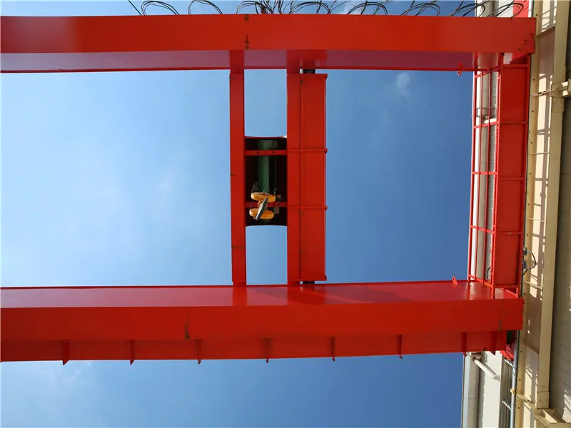 mhse-type-double-girder-half-gantry-crane-2