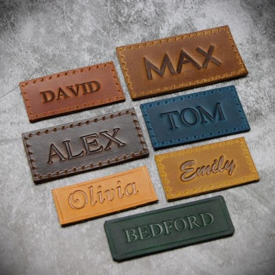 Laser-cut engraving works - calligraphic fonts