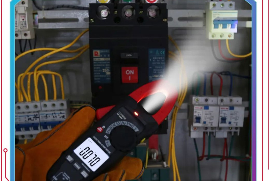 Clamp Meter: The Versatile Electrical Testing Tool