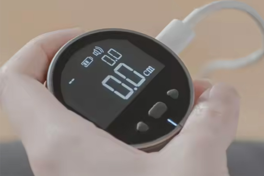 Digital Roller Ruler: Precision and Convenience in Every Measurement