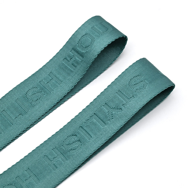 Rantai Kunci Jacquard Bersulam