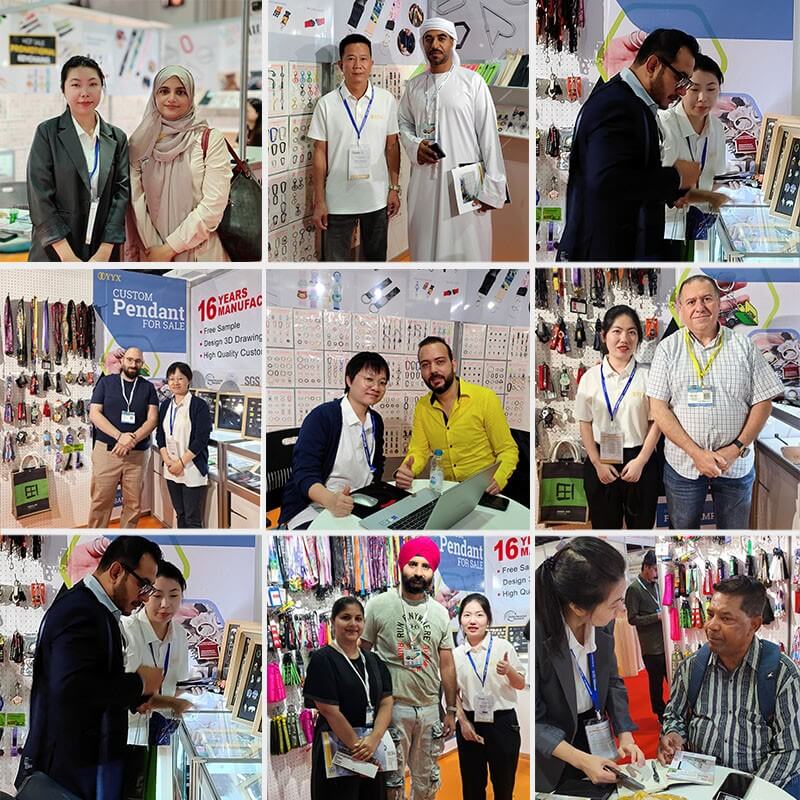 Recepção de clientes durante a exposição