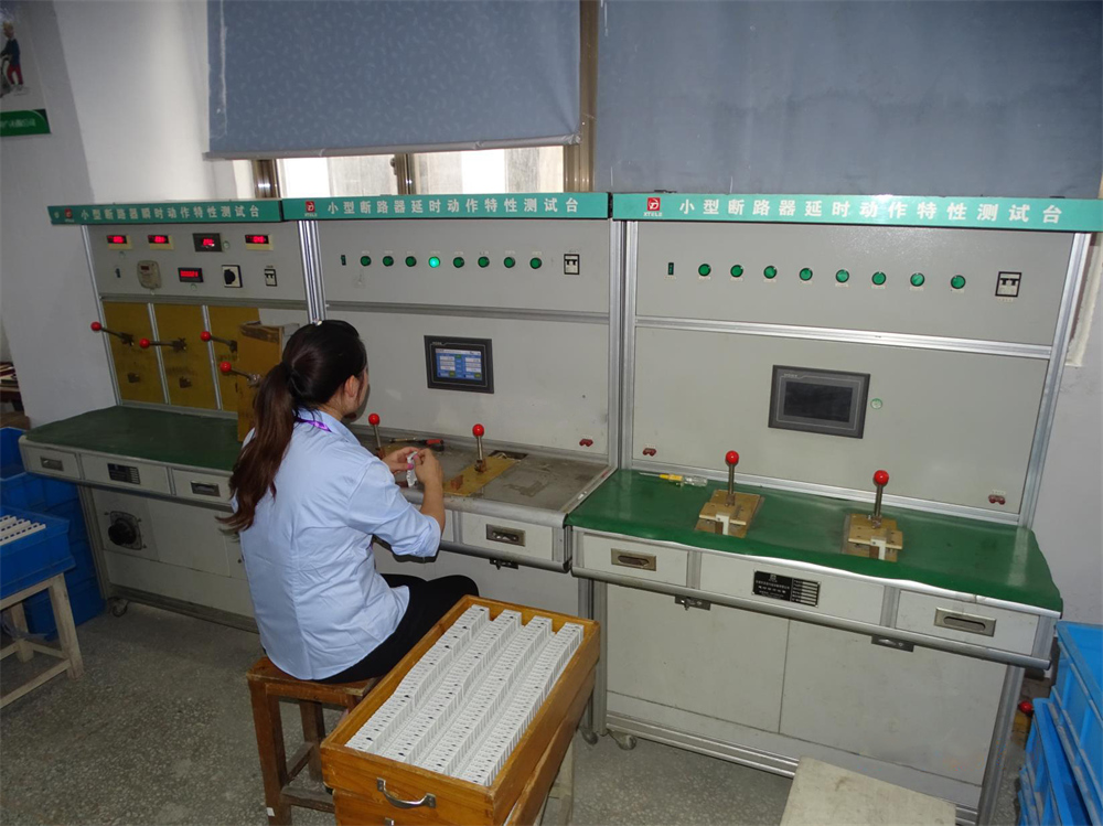 Workshop Environment (8)