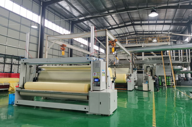 Comparing SMS and SMMS Nonwoven Fabric Production Lines